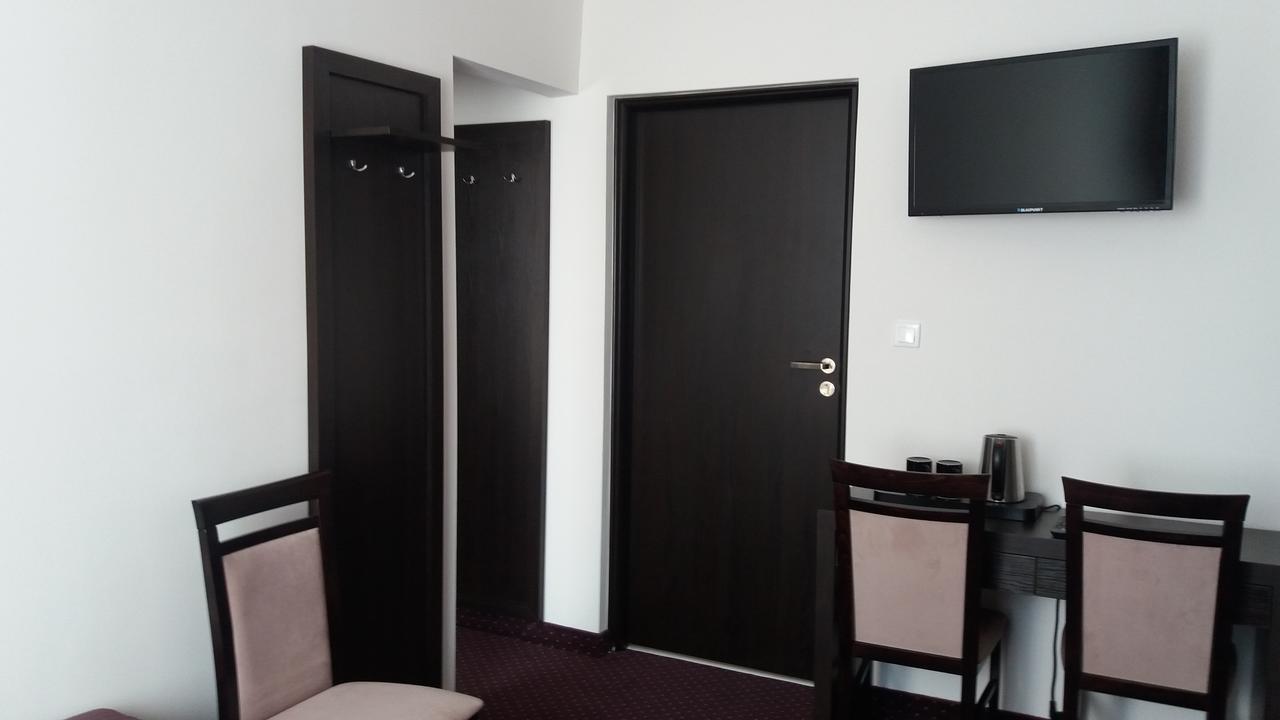 Hotel Scsk Pol Lawy Puławy Exterior foto