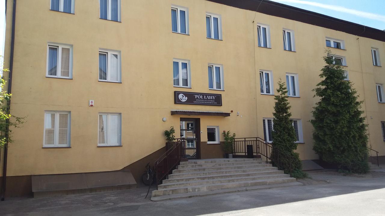 Hotel Scsk Pol Lawy Puławy Exterior foto