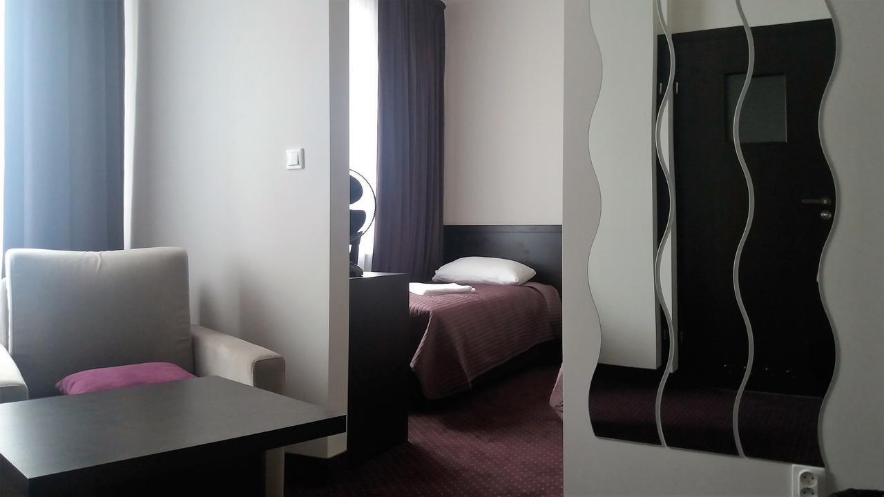 Hotel Scsk Pol Lawy Puławy Exterior foto